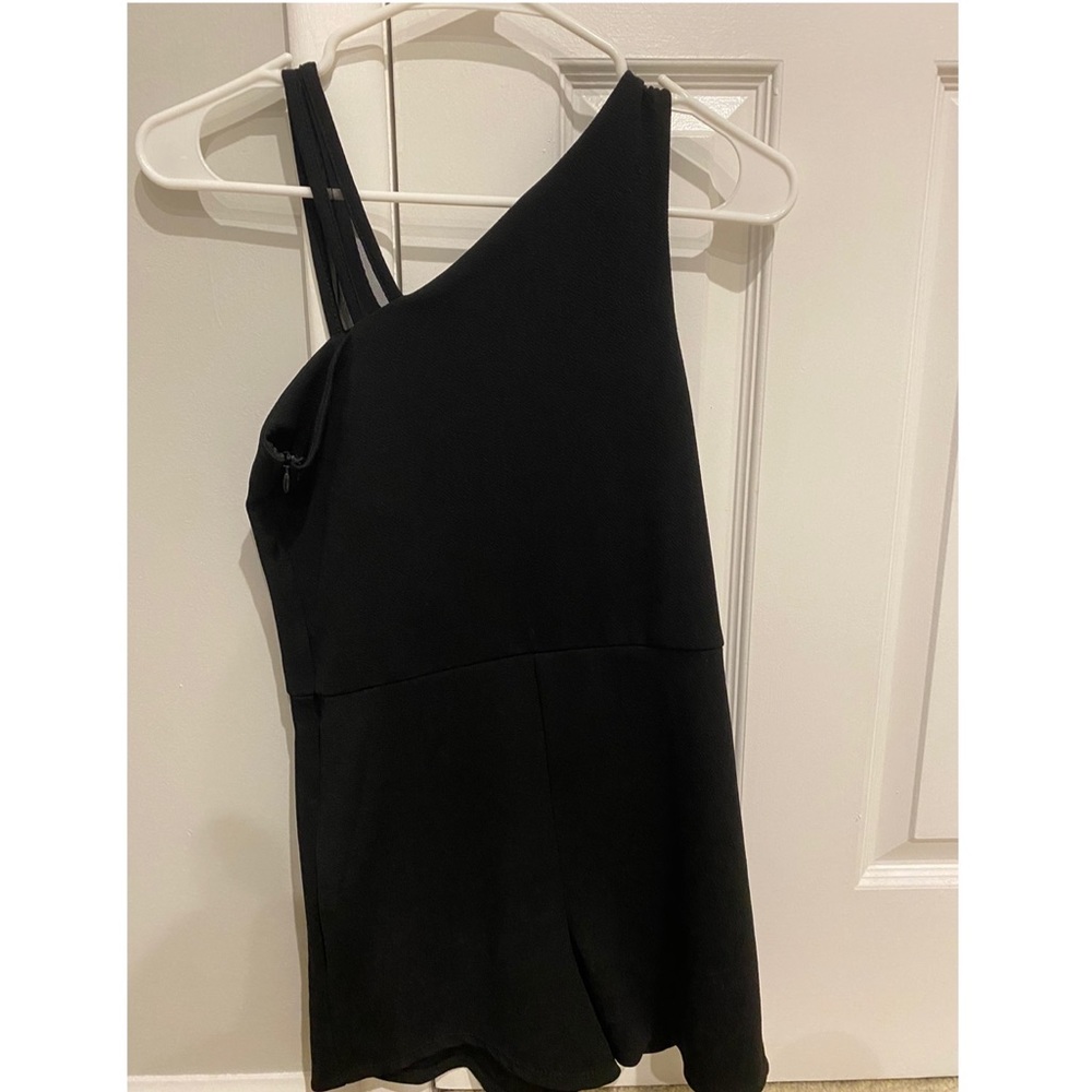 black one shoulder romper